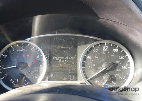 2017 Nissan Sentra Sv z USA, uszkodzony, nr VIN 3N1AB7AP0HY297777